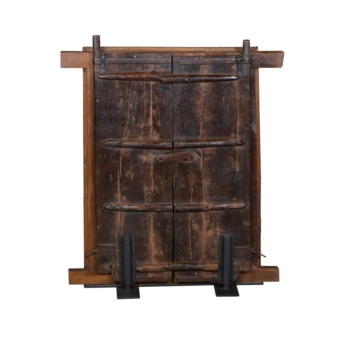 Brass-Studded Wooden Jharokha by Studio Vastu